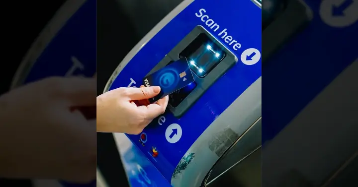 Commute QR Turnstile showing both QR and tap to pay scanners